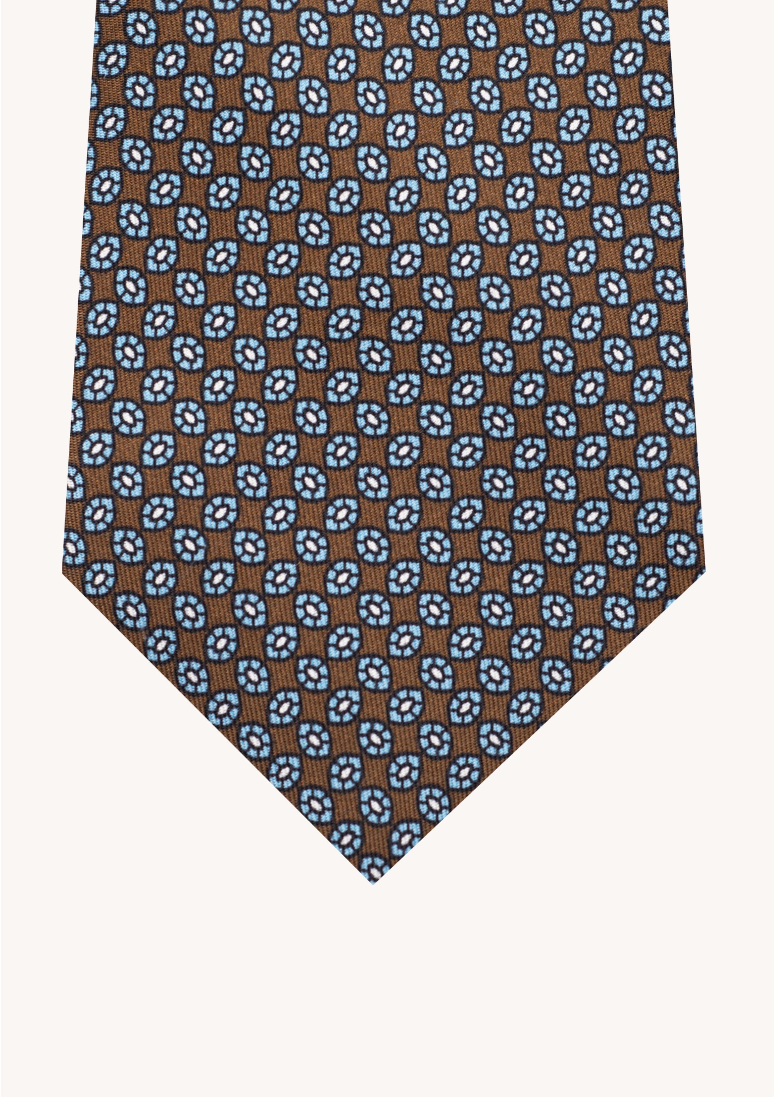 Cravate en twill 100% soie, ornée d'un motif barquette bleu et blanc sur fond marron